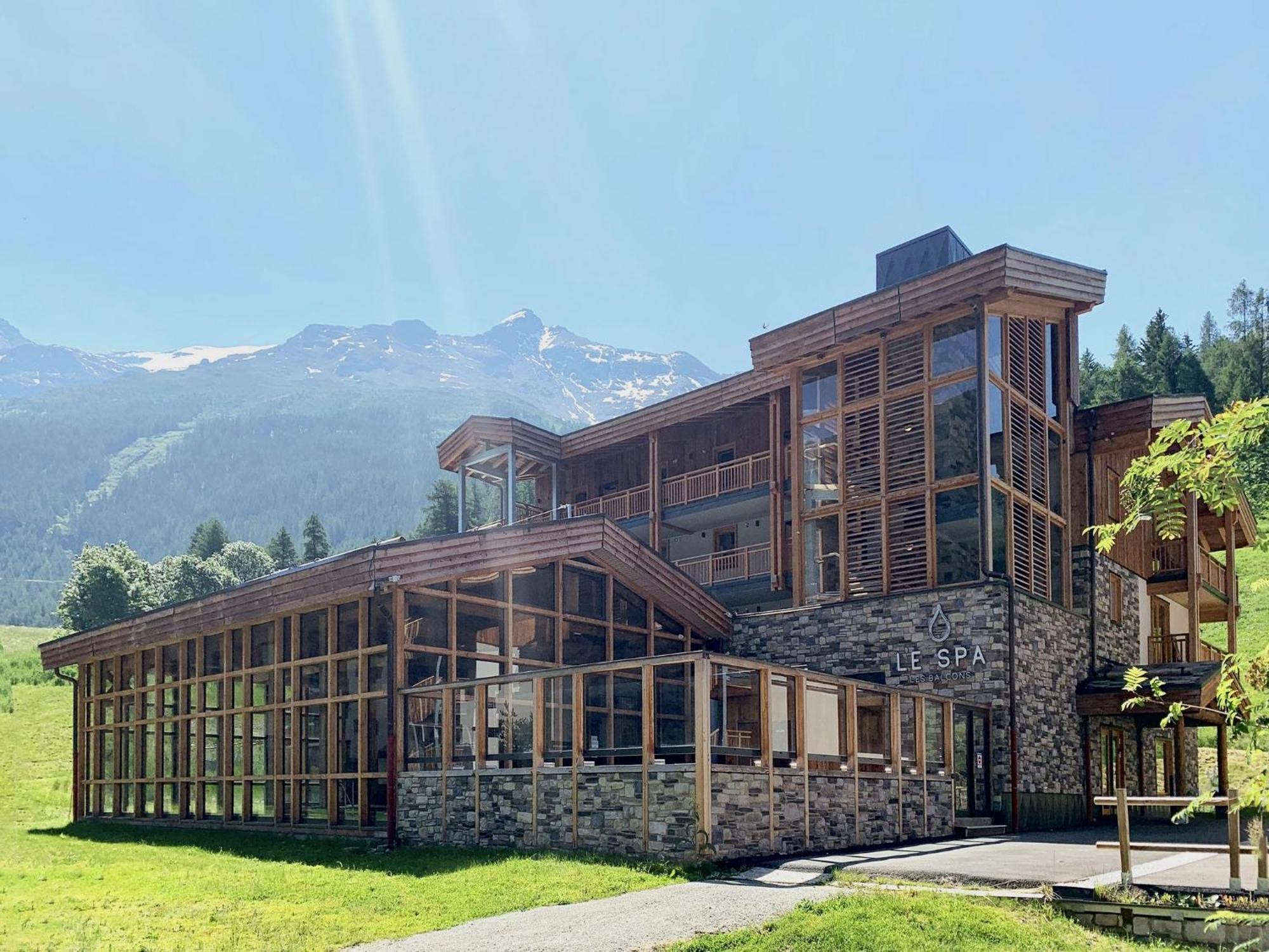Les Balcons Platinium Val Cenis Apartman Lanslevillard Kültér fotó